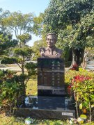 白桦纪念碑在上海滨海古园落成