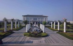 CC网投人的一天