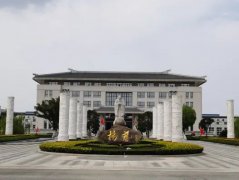 国庆中秋双节同庆，CC网投集团红旗飘扬！