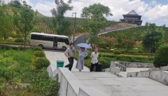 <b>不畏酷暑，参观指导促提升</b>