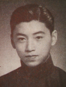 凝固的艺术，永恒的怀念——碑雕艺术与名人的故事