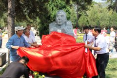 赵树理：中国现代文学史上的璀璨星辰